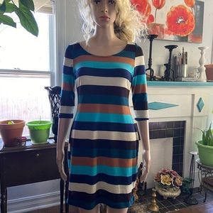 Half sleeve colorful fitting mini dress